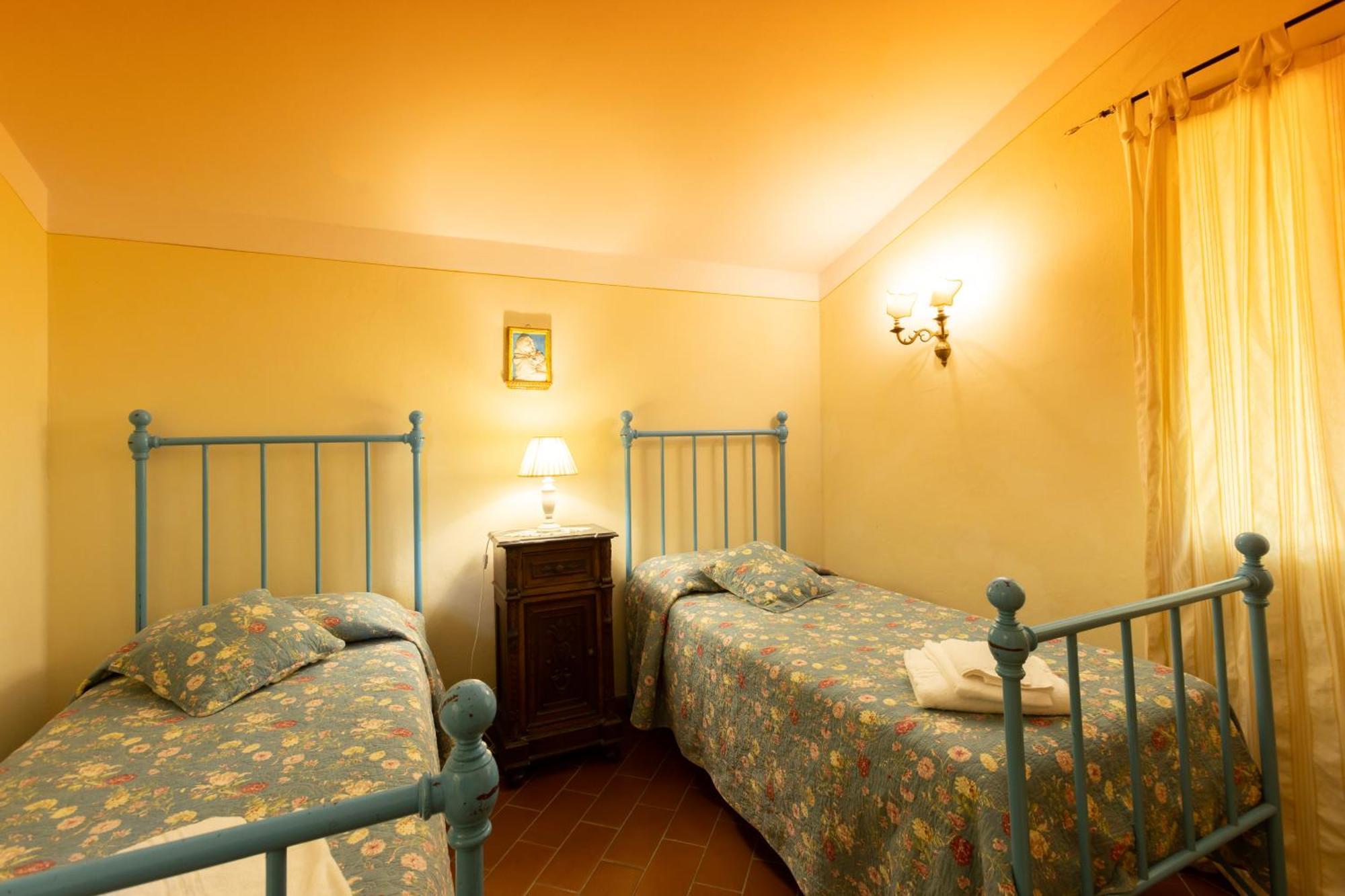 Fattoria Poggio Capponi Farm stay Montespertoli